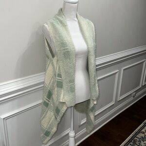 NWT LOF Love of New York Vest Cardigan